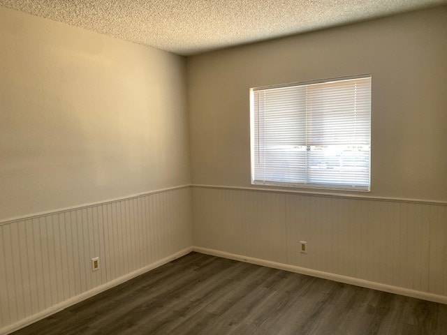 Building Photo - 954 Roadrunner Dr