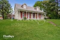 Building Photo - 6080 Selkirk Dr