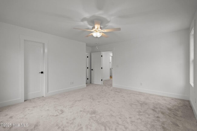 Building Photo - 3206 Belmont Cir