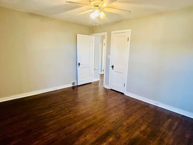 Building Photo - {8520} Charming Four Bedroom in Fantastic Location + Two Main Floor Bedrooms + Hardwood Floors + ...