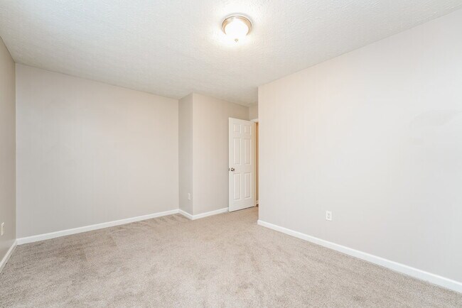 Building Photo - 4969 Saddle Creek Cir