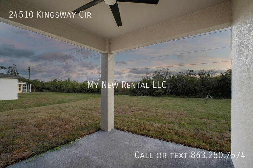 Building Photo - 24510 SW Kingsway Cir