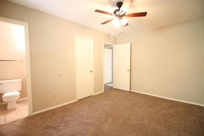 Building Photo - 1606 S 29th St