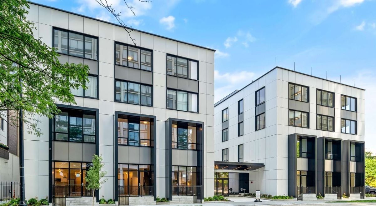 Building Photo - 5440 N Sheridan Rd
