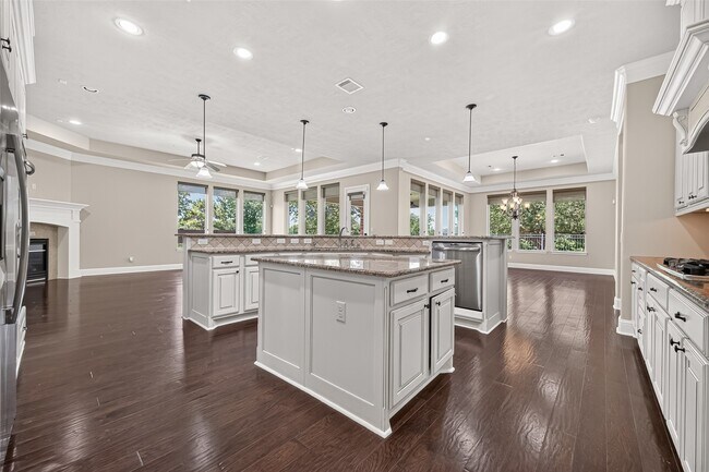 Building Photo - 10834 Poolman Pl