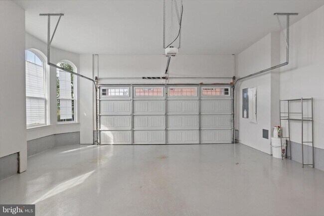 Building Photo - 501 Triggerfish Dr