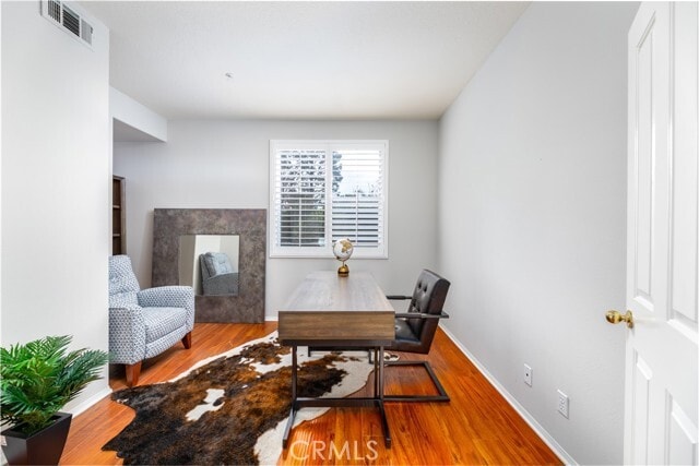 Building Photo - 24 Silveroak