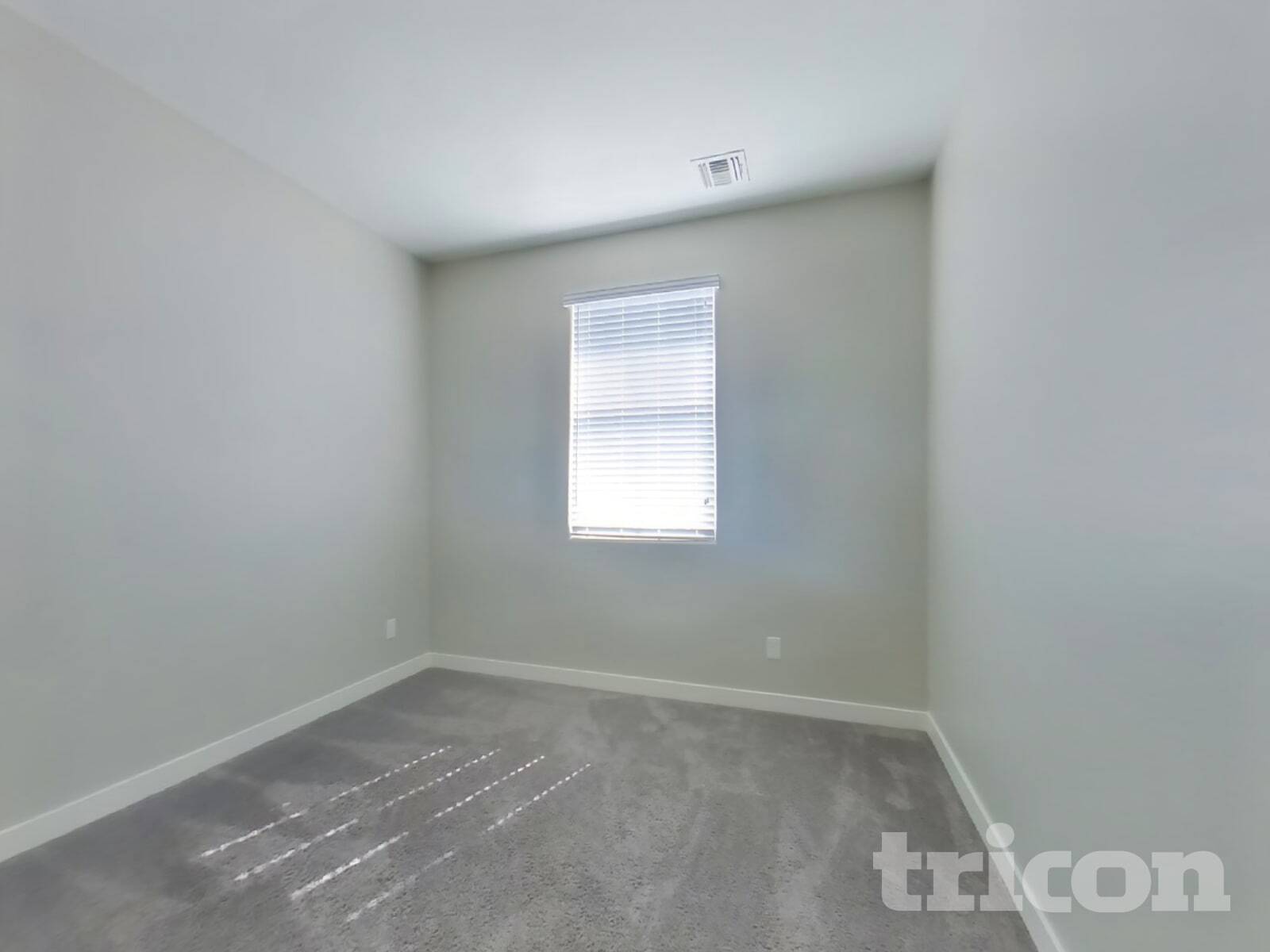 Building Photo - 2630 E Danbury Rd