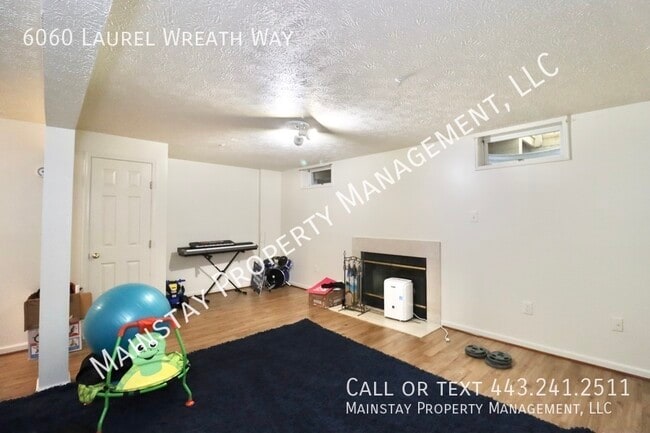 Building Photo - 6060 Laurel Wreath Way