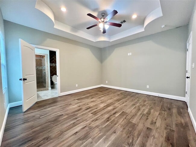 Building Photo - 2741 Amber Ave
