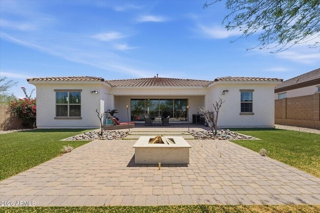 Building Photo - 4254 E Valencia Dr