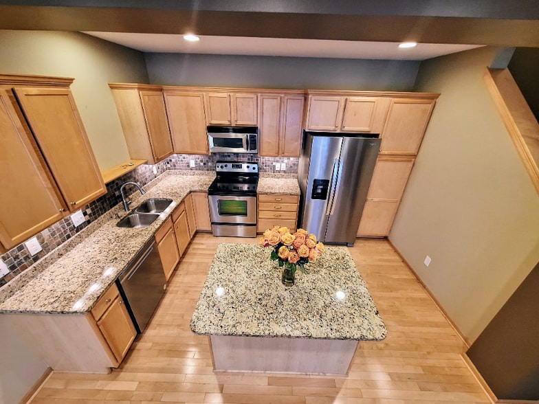 Building Photo - 2411 121st Cir NE