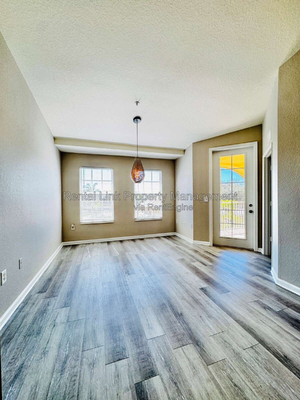 Building Photo - 4109 Residence Drive