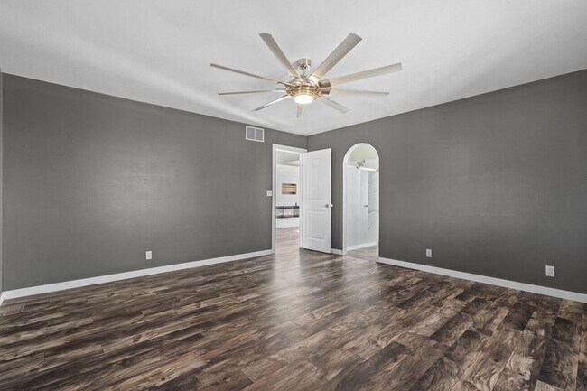 Building Photo - 42 Irish Hills Blvd