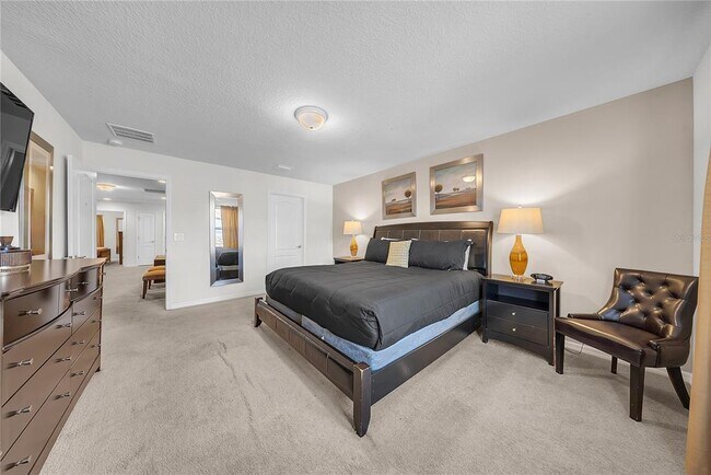 Building Photo - 2027 Majorca Dr