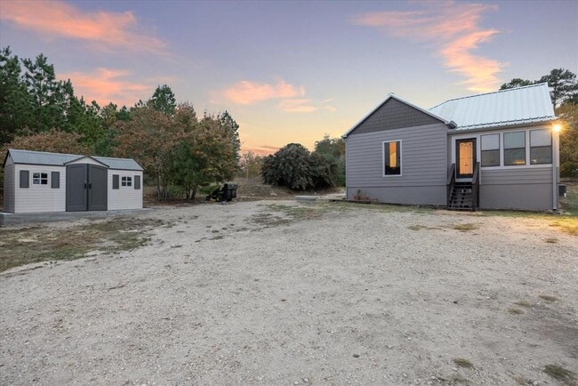 Building Photo - 364 Ponderosa Loop
