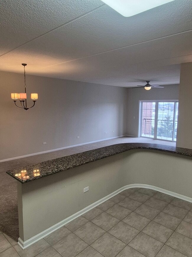 Building Photo - 1479 N Milwaukee Ave