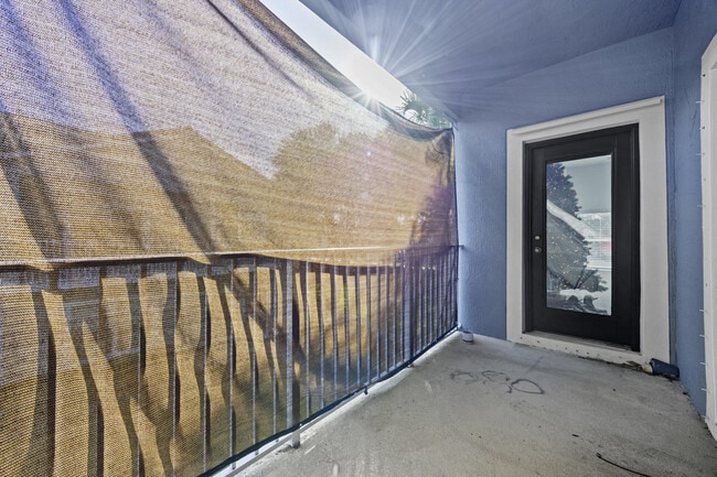 Building Photo - 3128 Grandiflora Dr