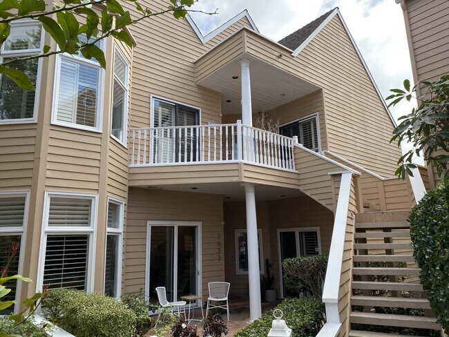 Front Door with Balcony - 7635 Draper Ave