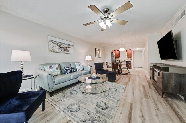 Building Photo - 773 Jeffery St