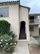 Building Photo - 1434 Silver Lake Blvd