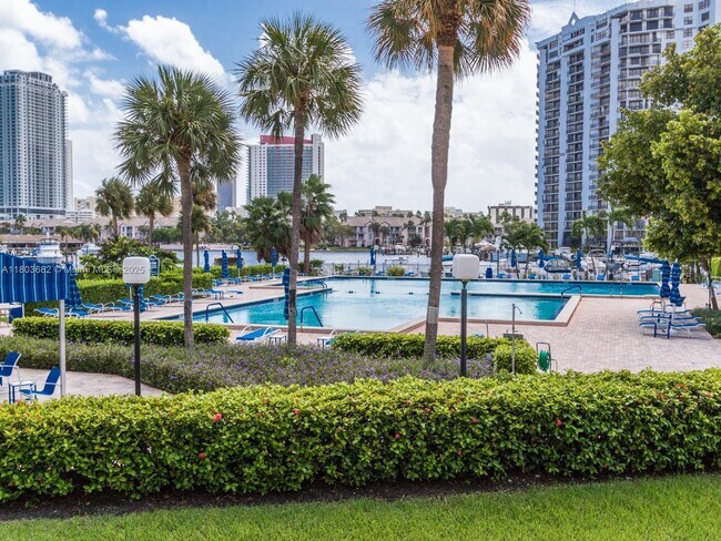 Building Photo - 600 Three Islands Boulevard