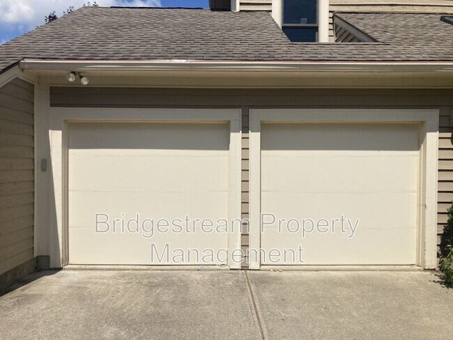 Building Photo - 2627 Gentle Wind Point