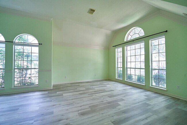 Building Photo - 4503 Oak Valley Dr