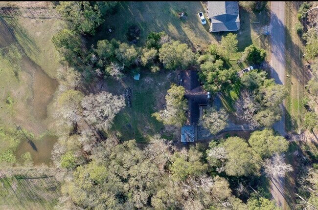 Building Photo - 111 Spaulding Rd