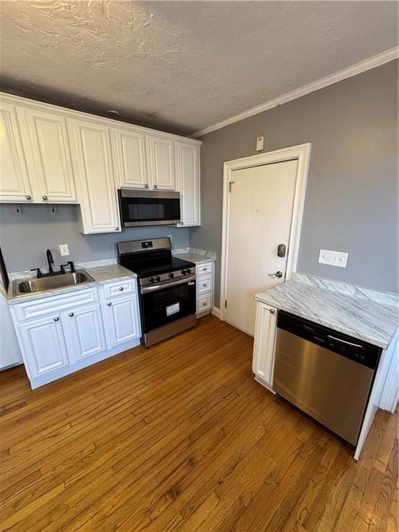 Building Photo - 29 Gesler St