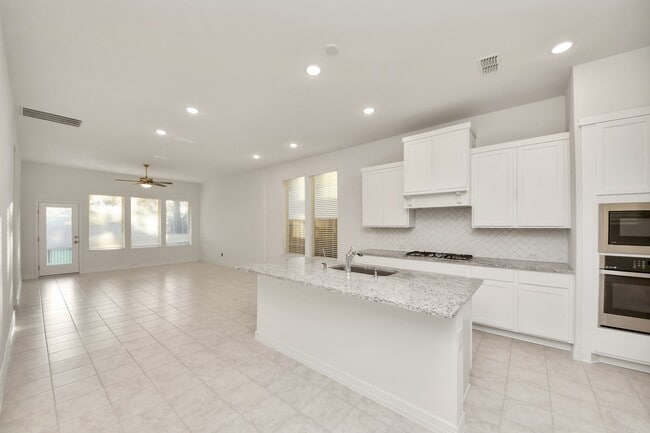 Building Photo - 6707 Regatta Park Ln