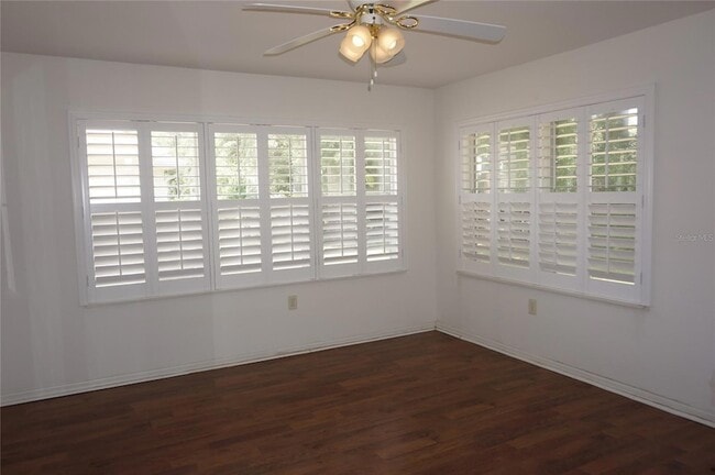 Building Photo - 11091 SW 73rd Ct