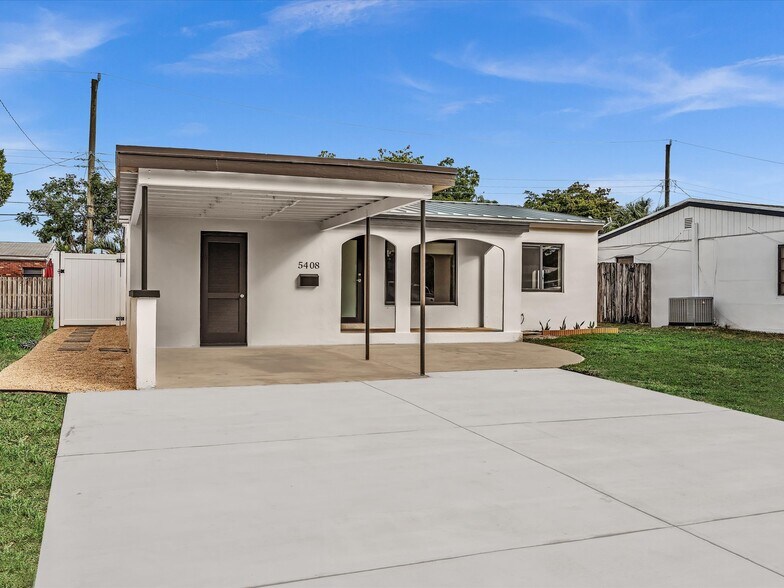 You are home - 5408 NE 3rd Ter