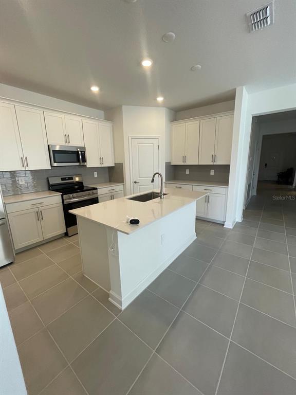 Building Photo - 3233 Addison Blvd