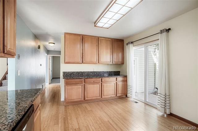Building Photo - 16033 E Radcliff Pl