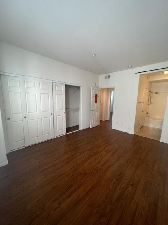 Building Photo - 345 Tesoro Gln