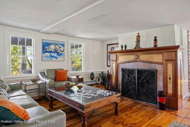 Building Photo - 114 Chase Rd