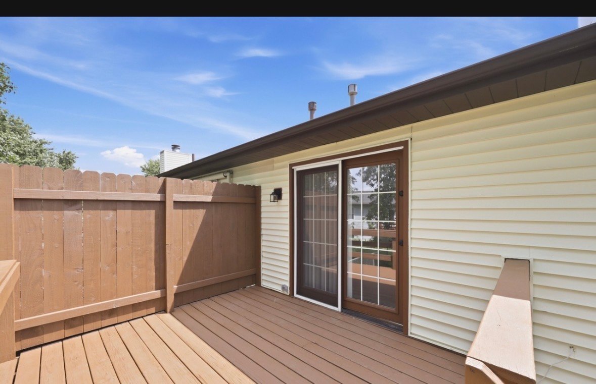 Building Photo - 642 Swan Dr
