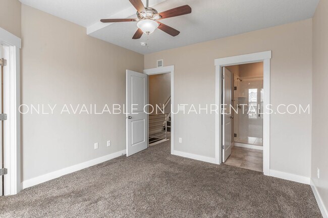 Building Photo - 4738 W Daybreak Rim Way