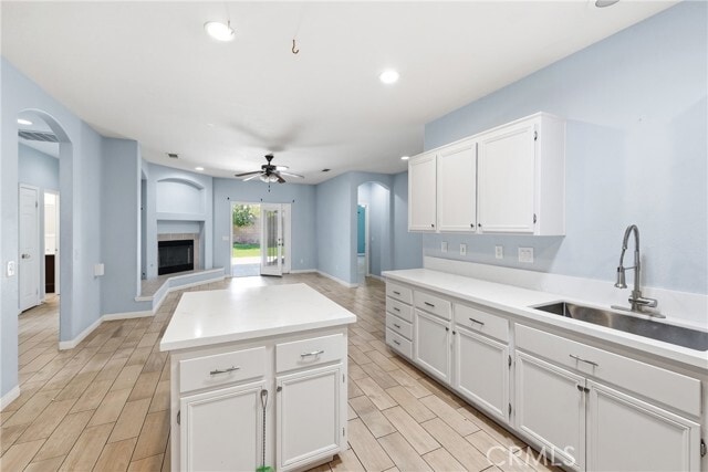 Building Photo - 44154 Coral Dr