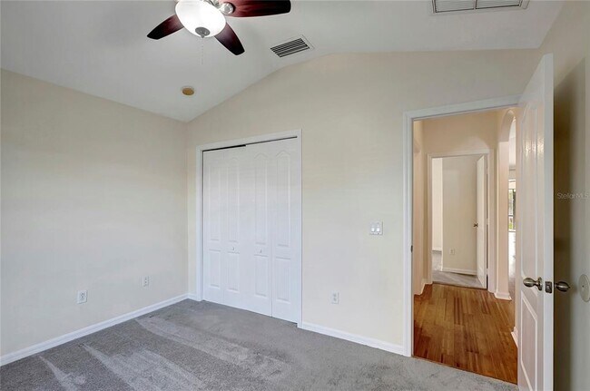 Building Photo - 3929 Washburn Pl