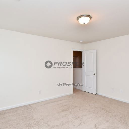 Building Photo - 248 Elmhaven Dr