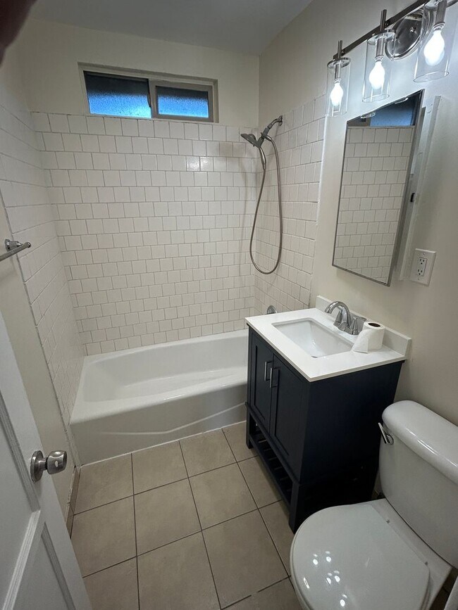 Building Photo - 147th St. 3129-3131 1/2