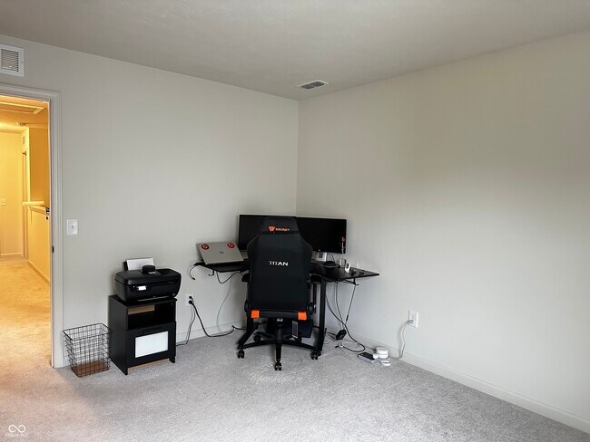 Building Photo - 6083 Flagler Ln