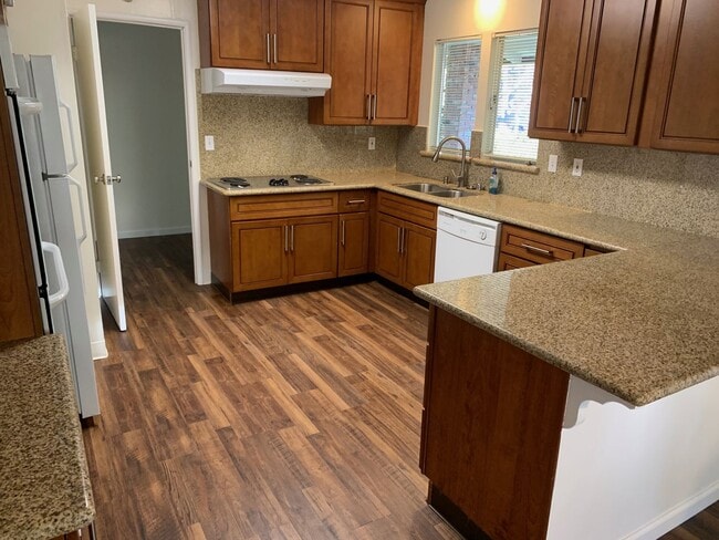 Building Photo - Nice Home in Fantastic Moraga Neighborhood!