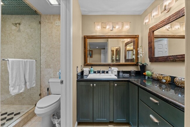 Building Photo - 735 San Fernando Pl