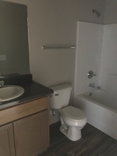 Building Photo - El Dorado Condo