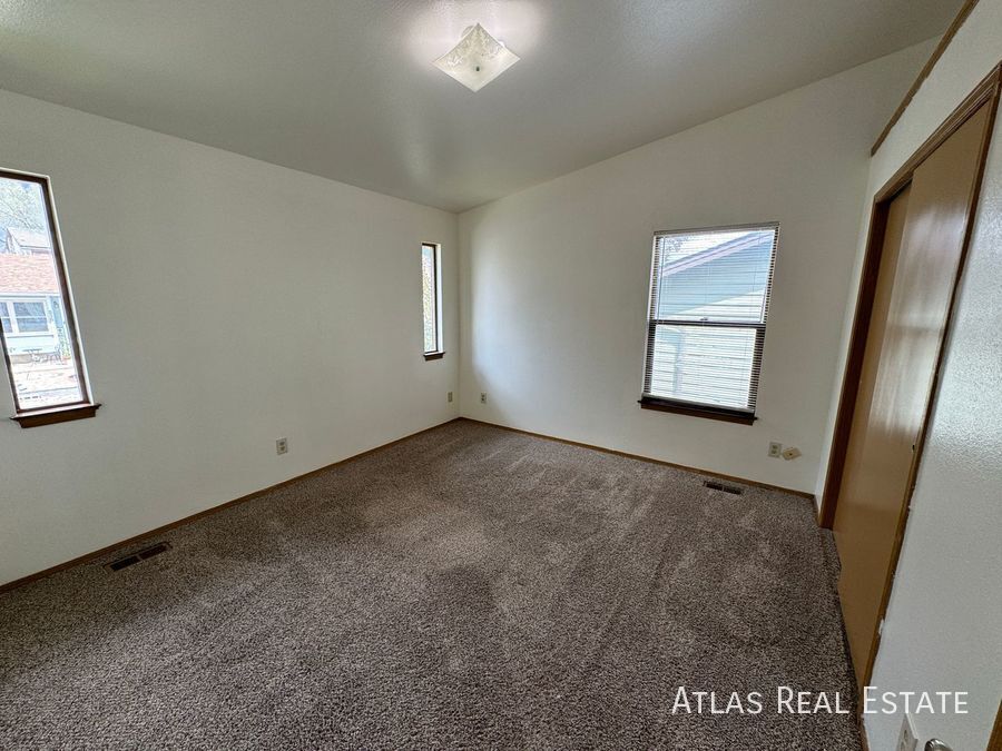 Building Photo - 535 Prestonwood Dr