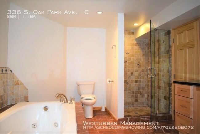 Building Photo - 338 S Oak Park Ave