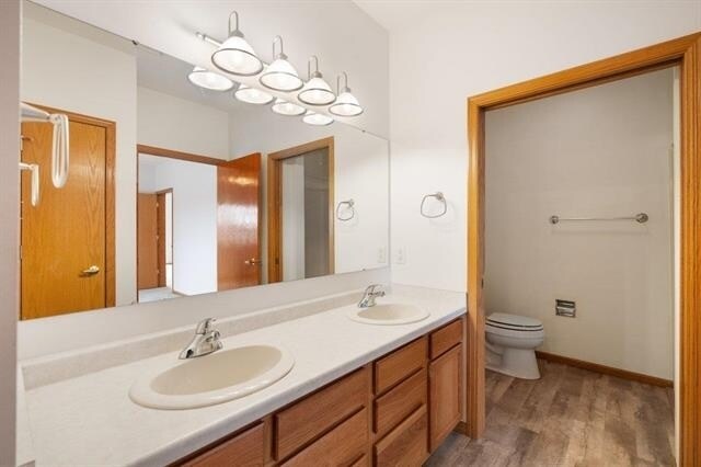 Building Photo - 301 Harbour Town Dr